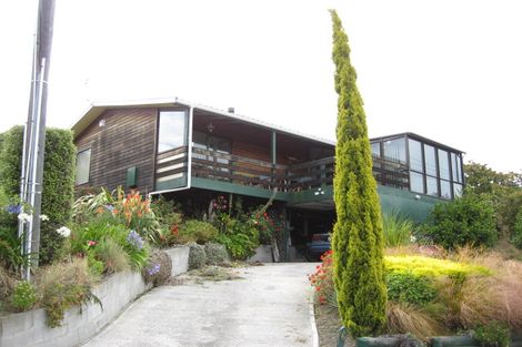 Photo of property in 6 Te Ara Crescent, Diamond Harbour, Lyttelton, 8971