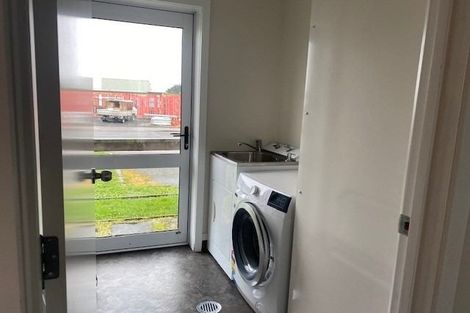 Photo of property in 82 Lothian Crescent, Strathern, Invercargill, 9812