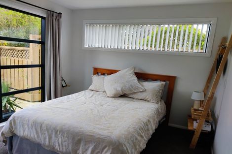 Photo of property in 23 Petherick Crescent, Johnsonville, Wellington, 6037