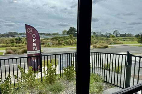 Photo of property in 138 Vintry Drive, Kumeu, 0810