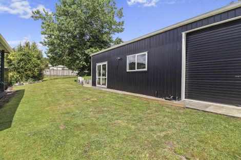 Photo of property in 18 Oxford Road, Lake Rotoma, Rotorua, 3074