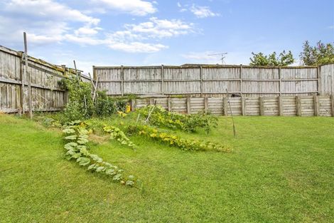 Photo of property in 52 Magic Way, Randwick Park, Auckland, 2105