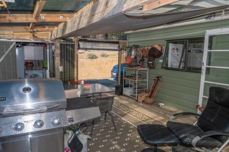 Photo of property in 23 Paradise Road, Coopers Beach, 0420