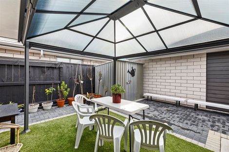 Photo of property in 12 Crest Way, Papamoa, 3118