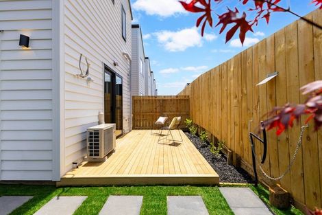 Photo of property in 16d Grande Vue Road, Papatoetoe, Auckland, 2025