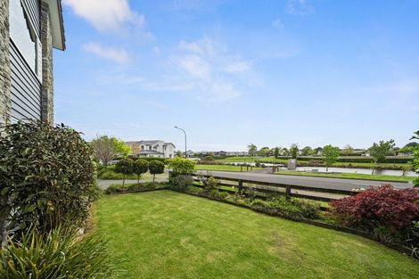 Photo of property in 10 Lake Drive, Karaka, Papakura, 2113
