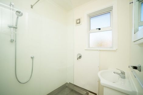 Photo of property in 29 Andrew Avenue, Roslyn, Palmerston North, 4414