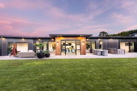 Photo of property in 46a Emerald Hill Drive, Birchville, Upper Hutt, 5018