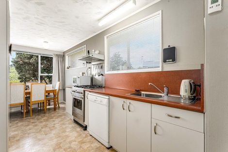 Photo of property in 16 Hicks Close, Whitby, Porirua, 5024