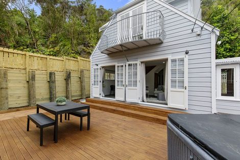 Photo of property in 128 Manuka Street, Stokes Valley, Lower Hutt, 5019