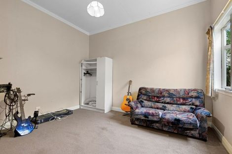 Photo of property in 88 Eden Street, Island Bay, Wellington, 6023