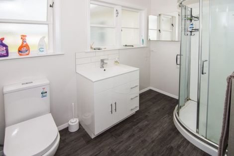 Photo of property in 32 Kitchener Street, Lansdowne, Masterton, 5810