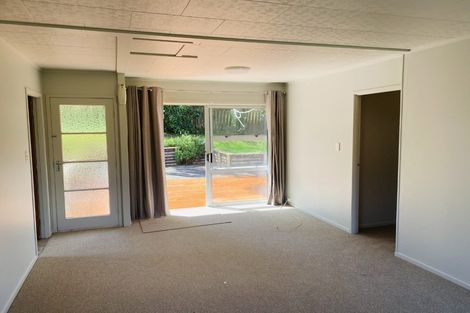 Photo of property in 46 Trias Road, Totara Vale, Auckland, 0629