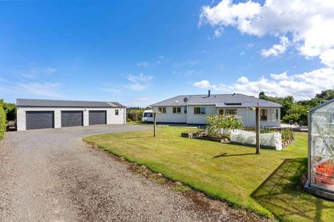 Photo of property in 3 Sutton Road, Te Horo, Otaki, 5582