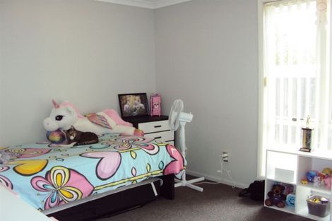 Photo of property in 31 Putake Drive, Parklands, Christchurch, 8083