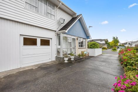 Photo of property in 28 Saint Columbans Grove, Boulcott, Lower Hutt, 5010