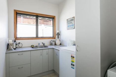 Photo of property in 54 Hikanui Drive, Havelock North, 4130