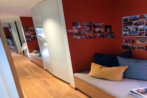 Photo of property in 2a Kiwi Esplanade, Mangere Bridge, Auckland, 2022