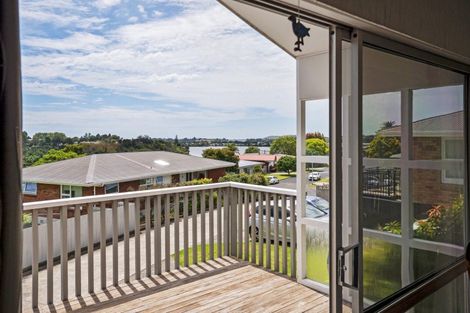 Photo of property in 18 Taratoa Street, Parkvale, Tauranga, 3112