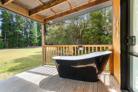Photo of property in 616 Norfolk Road, Upper Plain, Carterton, 5791