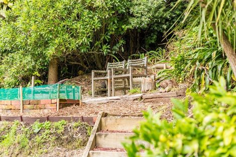 Photo of property in 125 Wadestown Road, Wadestown, Wellington, 6012