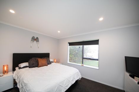 Photo of property in 73 Herbert Avenue, Cloverlea, Palmerston North, 4412