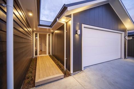 Photo of property in 3 Kaituna Place, Te Awa, Napier, 4110