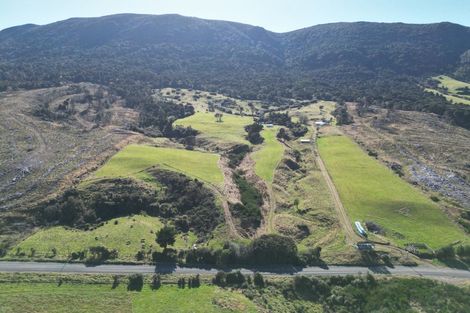 Photo of property in 1612 Tahakopa Valley Road, Tahakopa, Owaka, 9586