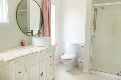 Photo of property in 20 Adderley Terrace, Ravensbourne, Dunedin, 9022