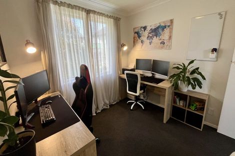 Photo of property in 72 Hikurangi Street, Trentham, Upper Hutt, 5018