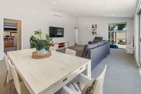 Photo of property in 44 Marion Crescent, Papamoa Beach, Papamoa, 3118