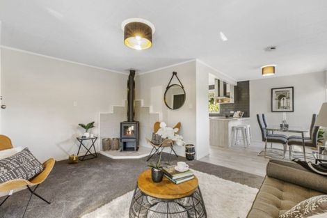 Photo of property in 301 Royal Road, Massey, Auckland, 0614