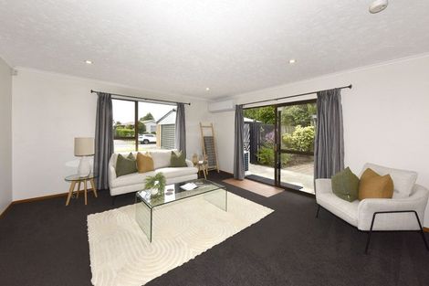 Photo of property in 17 Shannon Place, Belfast, Christchurch, 8051