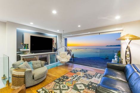 Photo of property in 7 Ocean Parade, Pukerua Bay, 5026