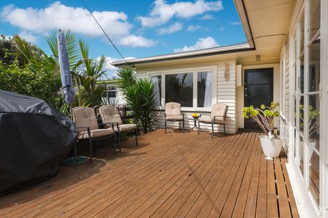 Photo of property in 1/450 Great South Road, Opaheke, Papakura, 2113