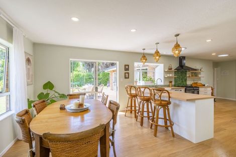 Photo of property in 35 Wood Leigh, Paraparaumu Beach, Paraparaumu, 5032