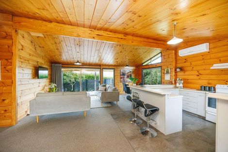 Photo of property in 94 Derby Street, Feilding, 4702