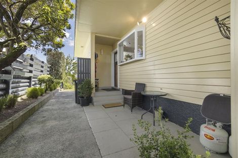 Photo of property in 18 Terrace Street, Putaruru, 3411