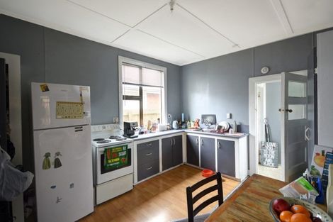 Photo of property in 28 Surrey Street, Caversham, Dunedin, 9012