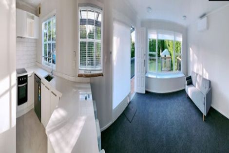 Photo of property in 5 Kyle Road, Greenhithe, Auckland, 0632