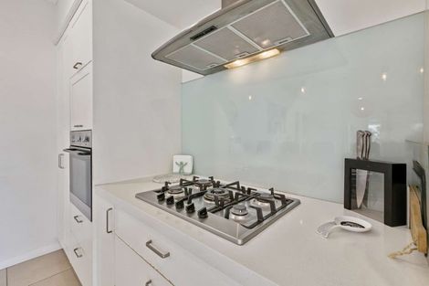 Photo of property in 35 Fingal Way, Gulf Harbour, Whangaparaoa, 0930