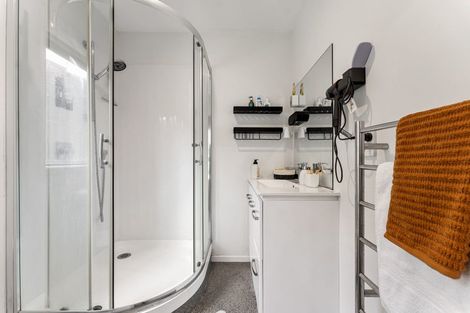 Photo of property in 871 Whangaparaoa Road, Manly, Whangaparaoa, 0930