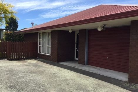 Photo of property in 2/395 Ilam Road, Bryndwr, Christchurch, 8053