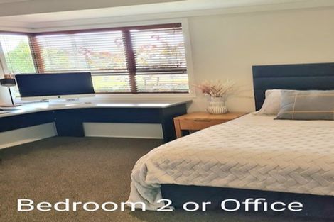 Photo of property in 17 Brewster Road, Pukekawa, Tuakau, 2696