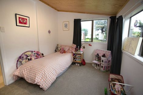 Photo of property in 215 Tuck Road, Whangamata, 3620