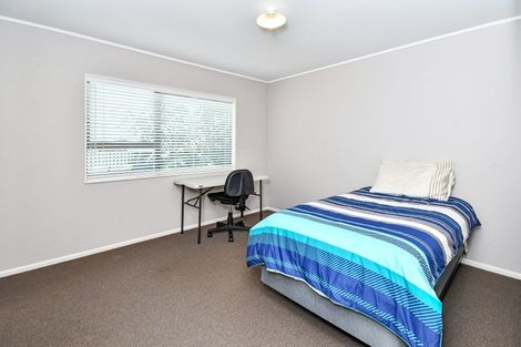 Photo of property in 13b Youngs Road, Papakura, 2110