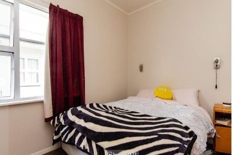 Photo of property in 2/49 Te Mata Road, Havelock North, 4130