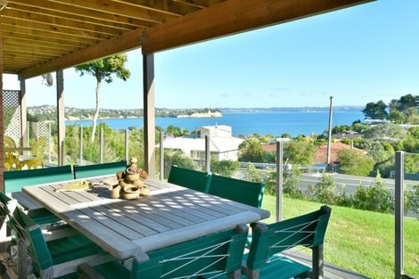 Photo of property in 92a Tiri Road, Manly, Whangaparaoa, 0930