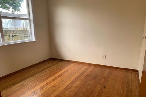 Photo of property in 44 Tiraumea Drive, Pakuranga, Auckland, 2010