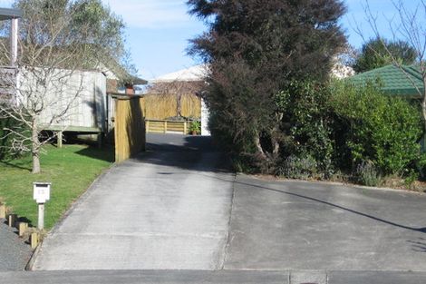 Photo of property in 17 Rosehill Place, Nawton, Hamilton, 3200